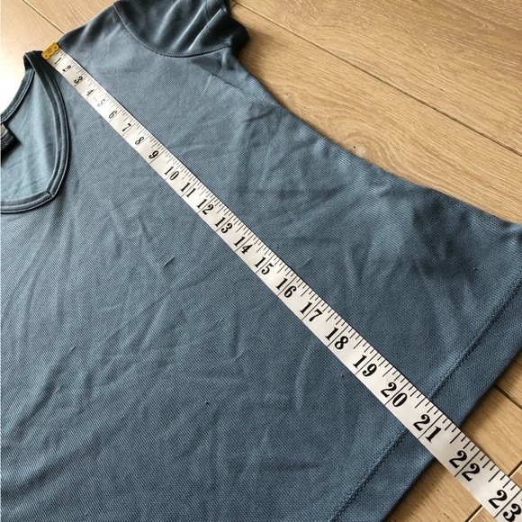 Nike Dri-Fit Logo Embroidered V Neck T Shirt in Grey Blue Size XS - Picture 8 of 11